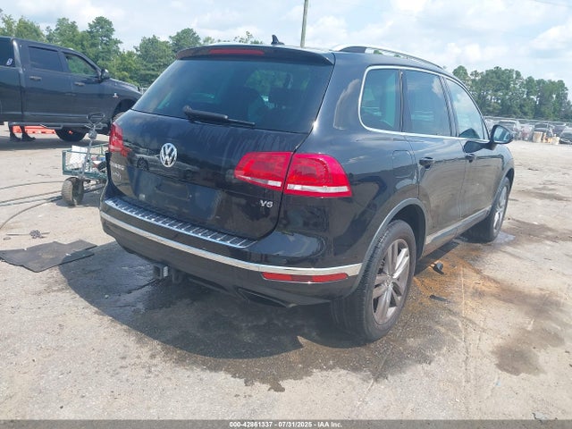 WVGEF9BP8GD011488 Volkswagen 2016