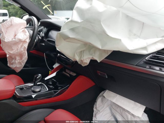 2022 BMW X4 5UX43DT05N9K14429 Photo 4