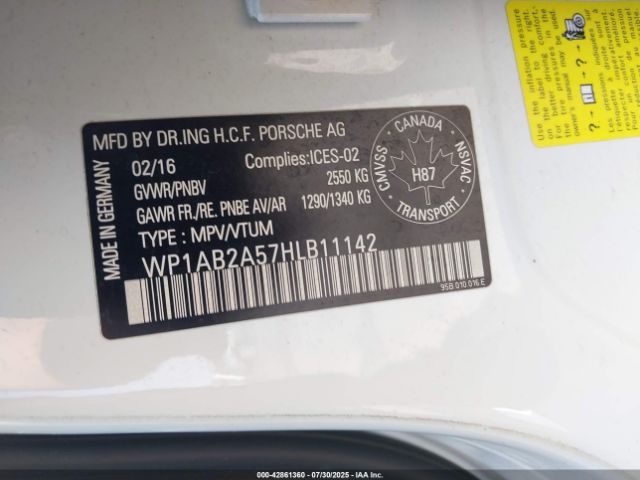 2017 PORSCHE MACAN WP1AB2A57HLB11142 Photo 8