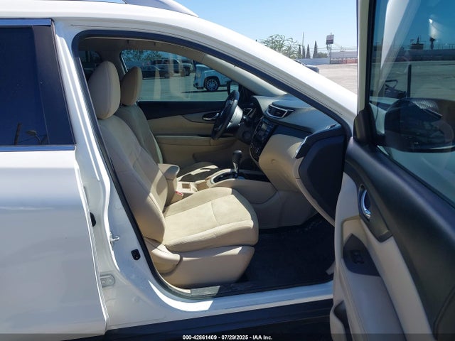 5N1AT2MV1GC822212 Nissan Rogue