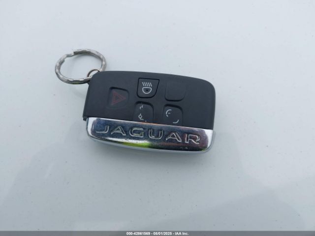 2020 JAGUAR F-PACE SADCM2FV6LA634142 Photo 10