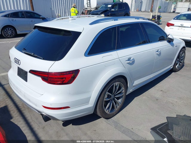 2018 AUDI A4 ALLROAD WA18NAF44JA231784 Photo 3
