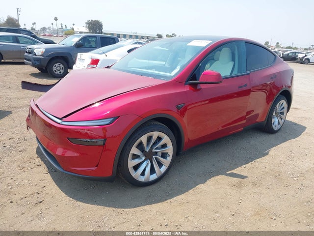 2026 TESLA MODEL Y 7SAYGDED8TF380425 Photo 1