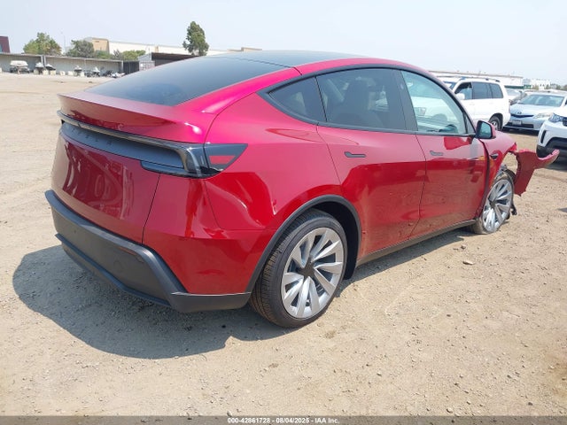 2026 TESLA MODEL Y 7SAYGDED8TF380425 Photo 3