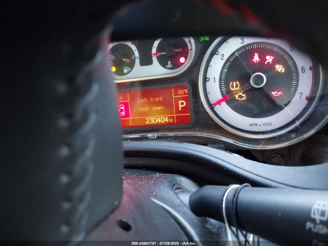 2014 FIAT 500L ZFBCFADH5EZ010661 Photo 6
