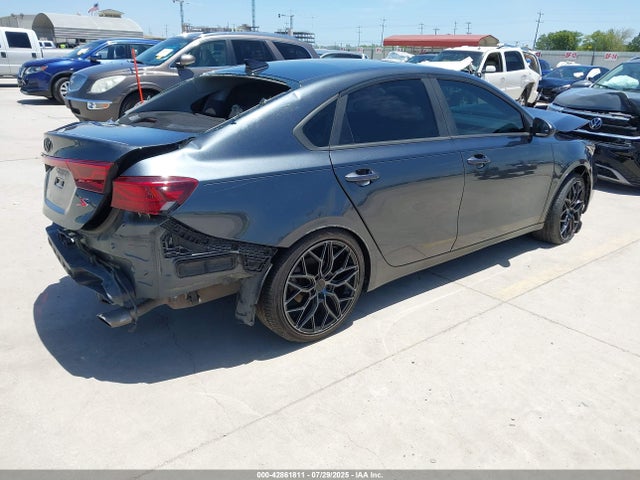 3KPF34AD8KE045725 KIA mpi nu