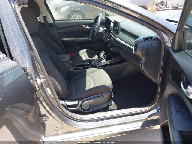 3KPF34AD8KE045725 KIA mpi nu