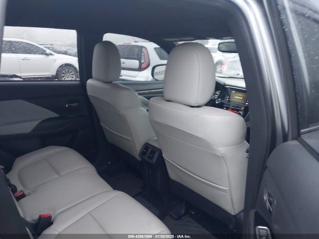 JA4J24A54KZ056015 Mitsubishi s61 - y61
