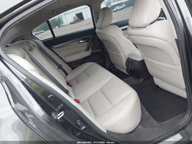 Acura j35z6 2014 19UUA8F39EA001987 Image 8
