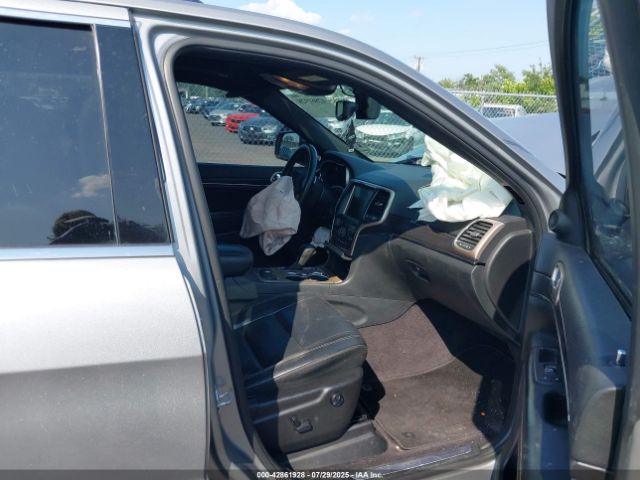 2017 JEEP GRAND CHEROKEE 1C4RJFBGXHC964021 Photo 4