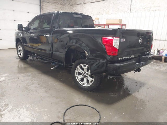Nissan Titan 2021 1N6AA1FB5MN536240 Image 3