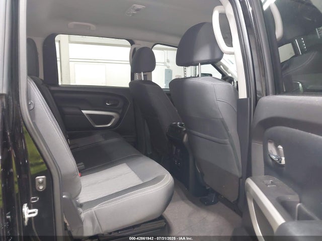 Nissan Titan 2021 1N6AA1FB5MN536240 Image 8