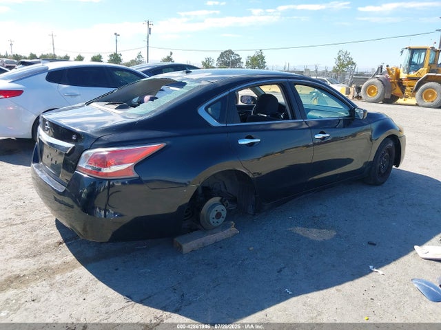 Nissan 2015 2015 1N4AL3AP5FN872491 Image 4