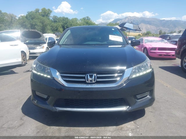 Honda j35y1 2015 1HGCR3F81FA027679 Image 12