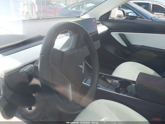 Tesla 2019 2019 5YJ3E1EA8KF486356 Image 14