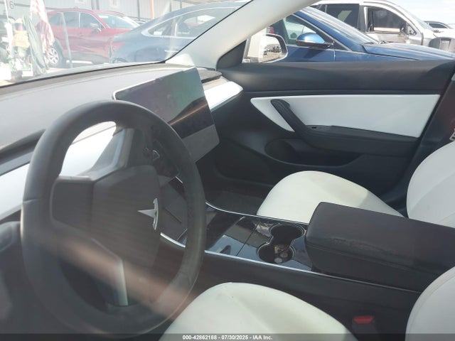Tesla 2019 2019 5YJ3E1EA8KF486356 Image 17