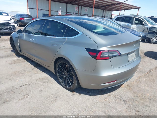 Tesla 2019 2019 5YJ3E1EA8KF486356 Image 3