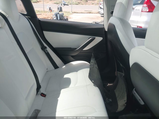 Tesla 2019 2019 5YJ3E1EA8KF486356 Image 8