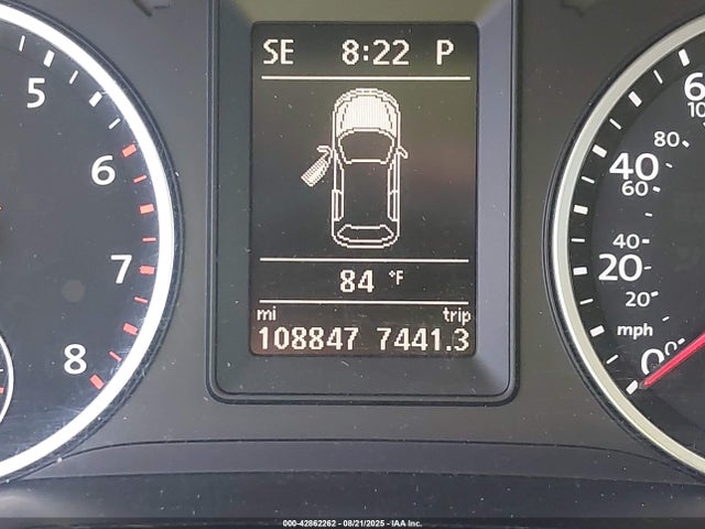 WVGAV7AX0FW569507 Volkswagen Tiguan