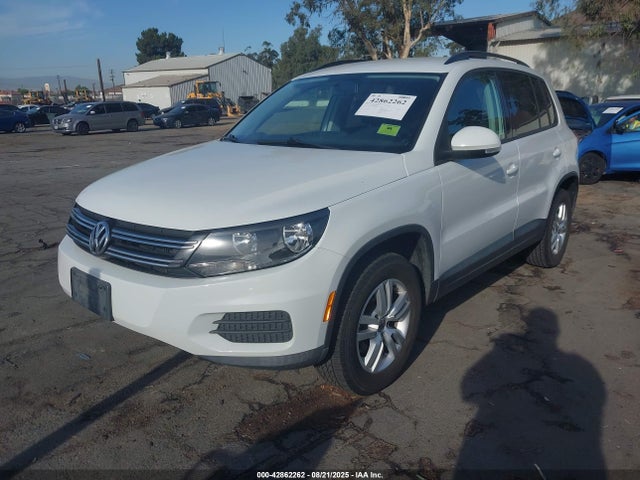 WVGAV7AX0FW569507 Volkswagen Tiguan