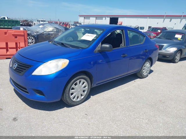 3N1CN7AP9EL842609 Nissan 2014