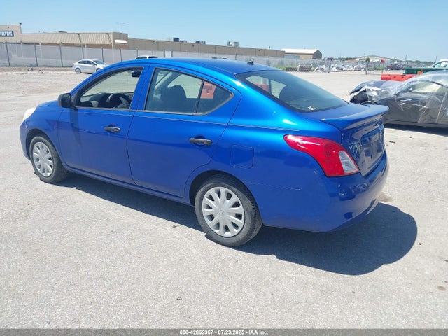3N1CN7AP9EL842609 Nissan 2014