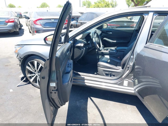 1N4AL4CV5KC240386 Nissan 2019