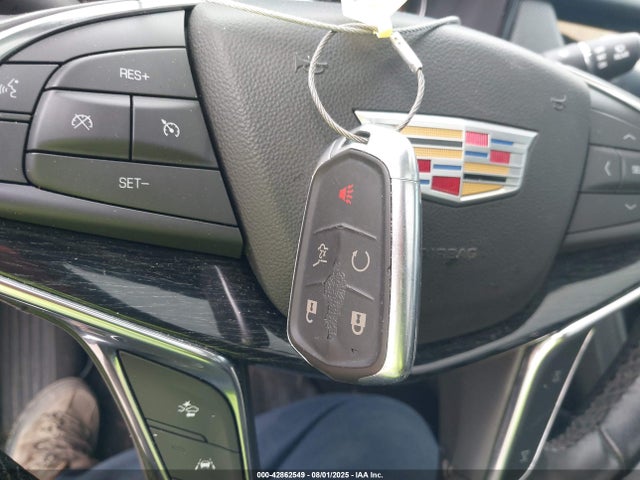 2023 CADILLAC XT5 1GYKNCRS6PZ151764 Photo 10