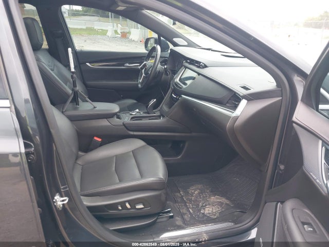 2023 CADILLAC XT5 1GYKNCRS6PZ151764 Photo 4