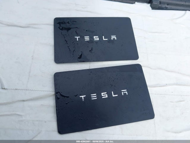 5YJYGDEE8MF270076 Tesla Model Y