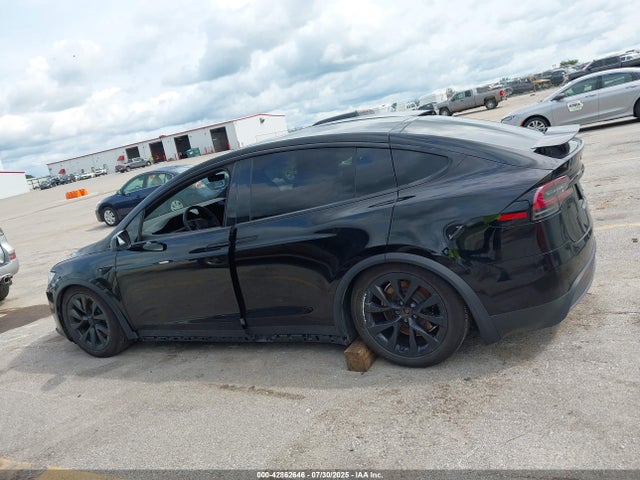 Tesla MODEL X 2022 7SAXCBE6XNF342386 Image 15