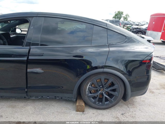 Tesla MODEL X 2022 7SAXCBE6XNF342386 Image 22