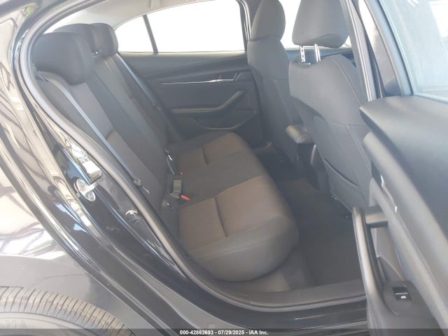 Mazda pe 2022 3MZBPAA72NM318645 Image 8