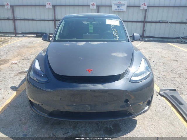 Tesla Model Y 2021 5YJYGAEE2MF148702 Image 12