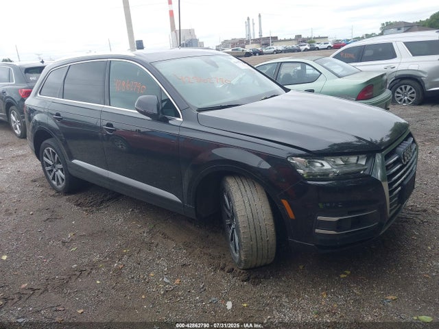 2017 AUDI Q7 WA1LAAF76HD047150 Photo 0