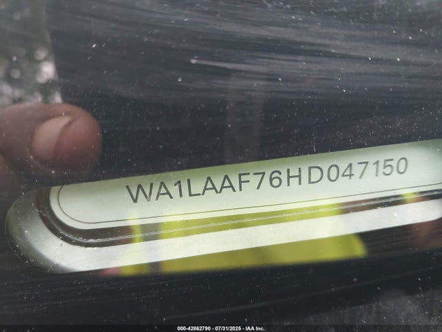 2017 AUDI Q7 WA1LAAF76HD047150 Photo 8