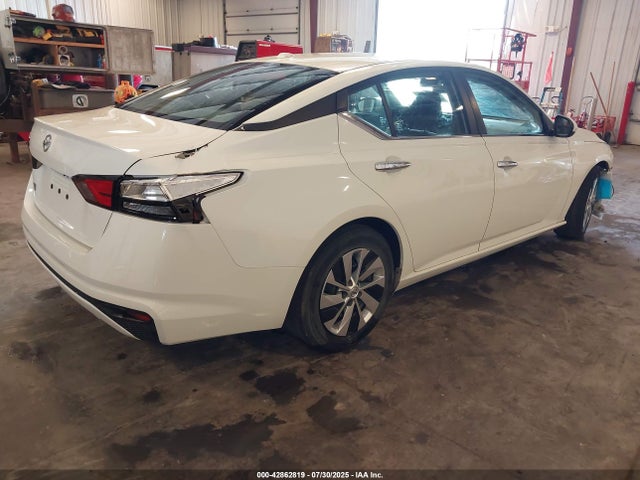 Nissan 2019 2019 1N4BL4BV0KC225266 Image 4
