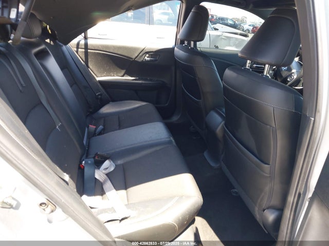 1HGCR2F51HA044825 Honda k24w1