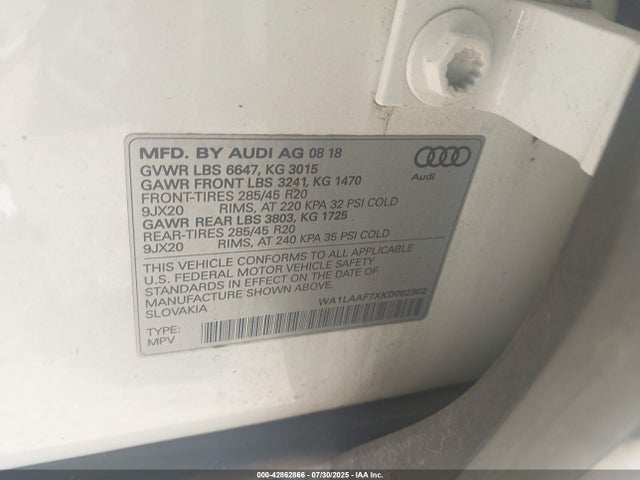 2019 AUDI Q7 WA1LAAF7XKD002302 Photo 8