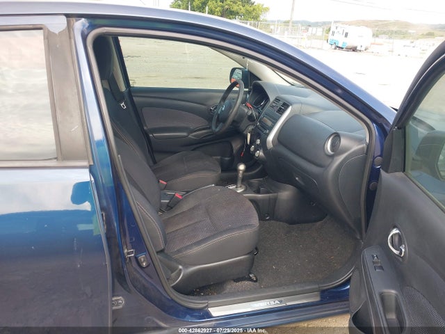 Nissan 2014 2014 3N1CN7AP9EL813076 Image 5