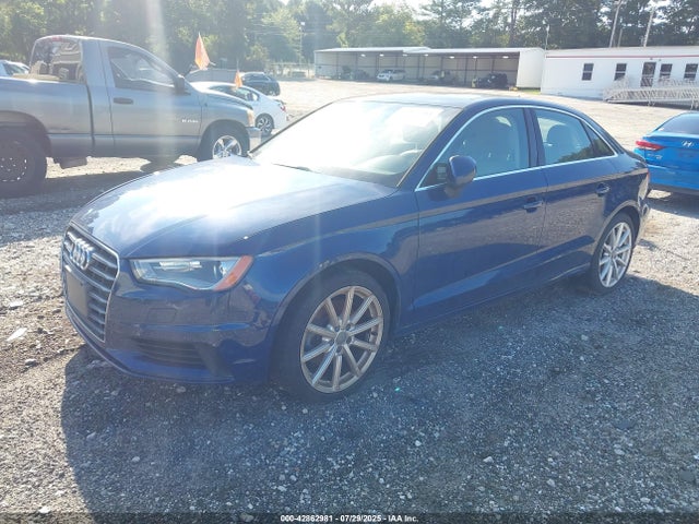 Audi A3 2015 WAUCCGFF1F1024512 Image 2
