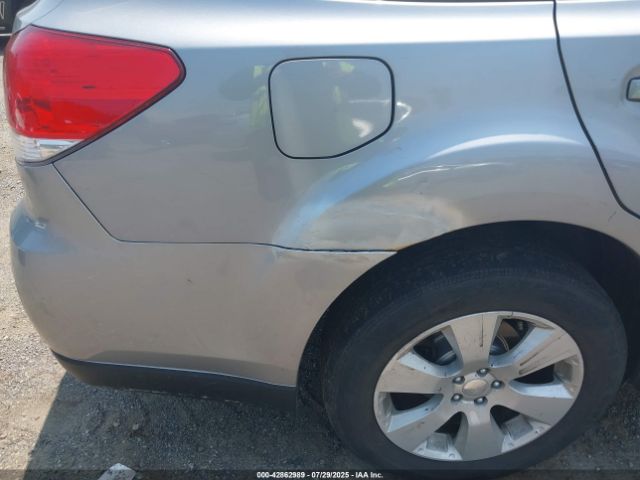 2010 SUBARU OUTBACK 4S4BRCCCXA3352133 Photo 5