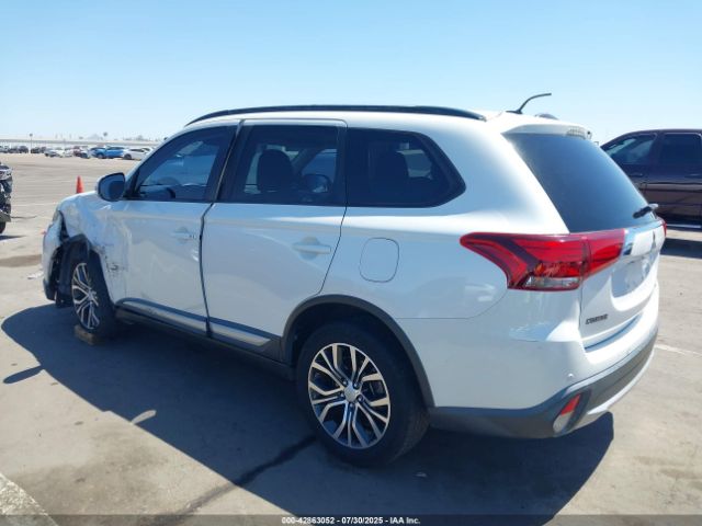 2016 MITSUBISHI OUTLANDER JA4AD3A34GZ039032 Photo 2