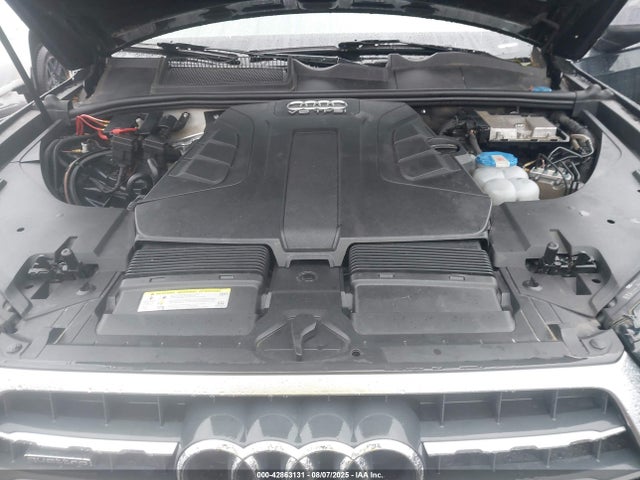2017 AUDI Q7 WA1LAAF75HD022384 Photo 9