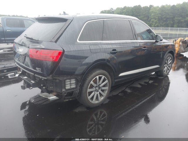 2017 AUDI Q7 WA1LAAF75HD022384 Photo 3