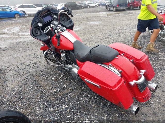 Harley-Davidson Road Glide 2023 1HD1KHC15PB635987 Image 3