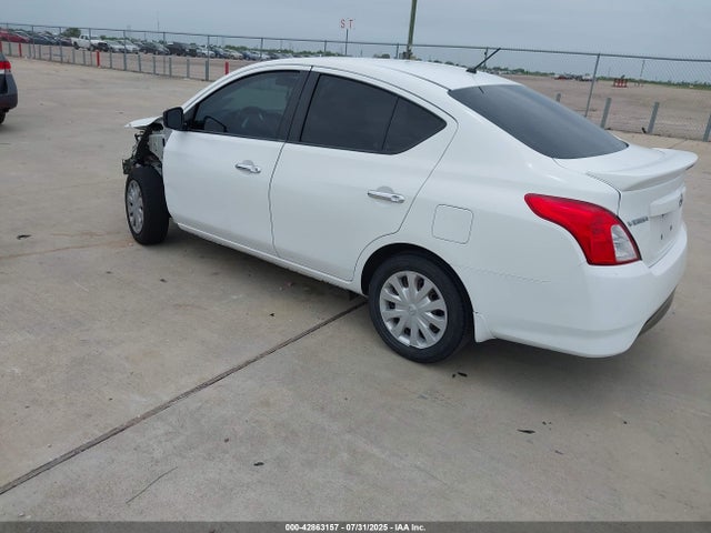 3N1CN7AP8KL833900 Nissan 2019