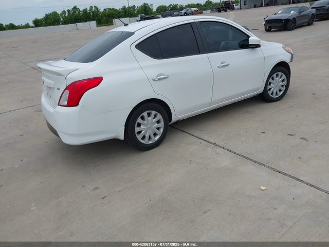 3N1CN7AP8KL833900 Nissan 2019