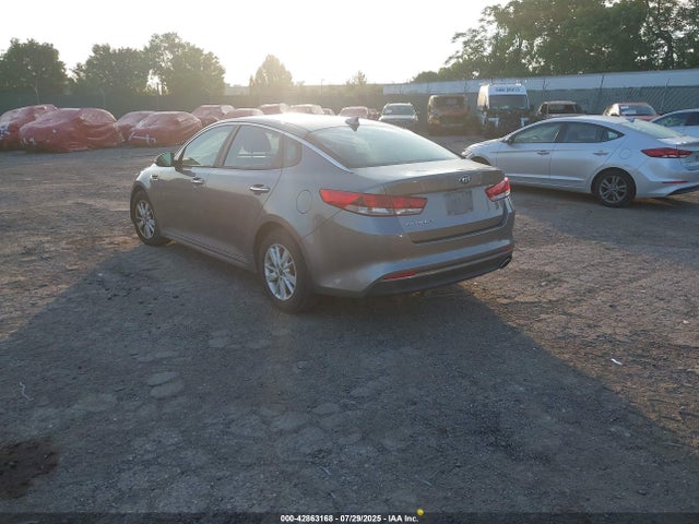 KIA Optima Lx 2016 5XXGT4L39GG032473 Image 3