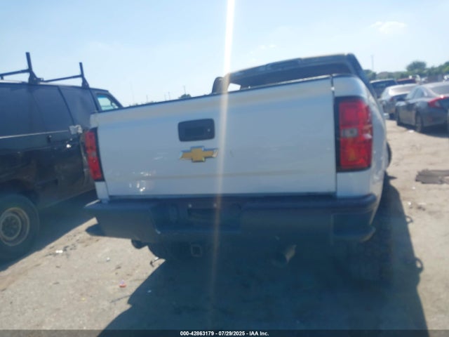 3GCPCREC3JG562405 Chevrolet l83 - sidi: spark ignited direct injection, vvt: variable valve timing, afm, e85 max, alum